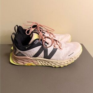 Women’s New Balance Fresh Foam Hierro v6 GTX Gore-Tex Trail Running Shoes